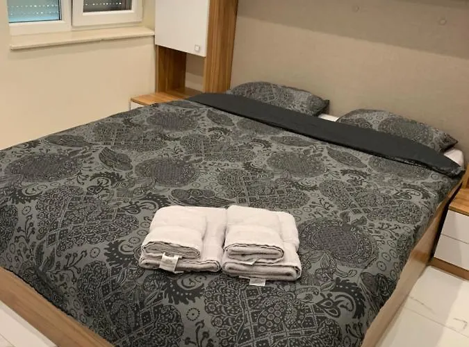 патилови شقة *